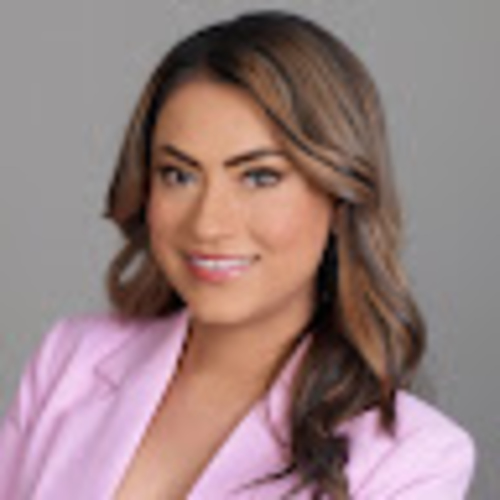 Meet your Posher, Reyna